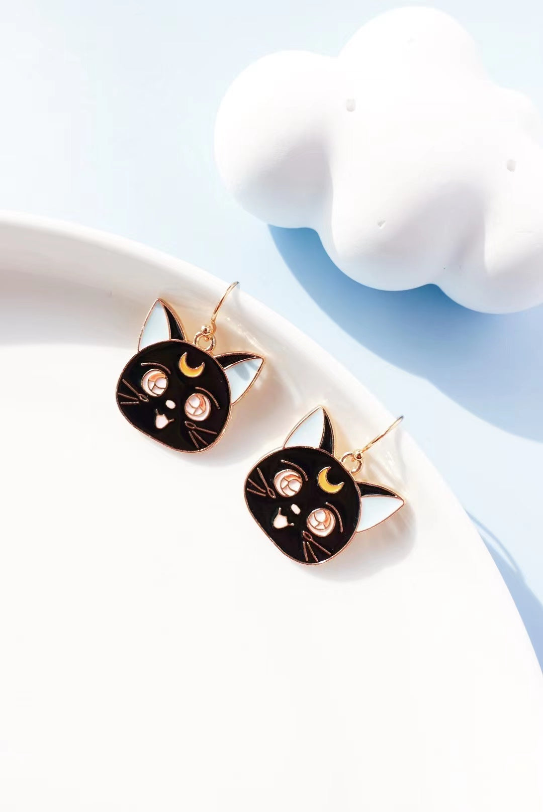 Sailor Moon:Luna Cat Hook Drop Earrings