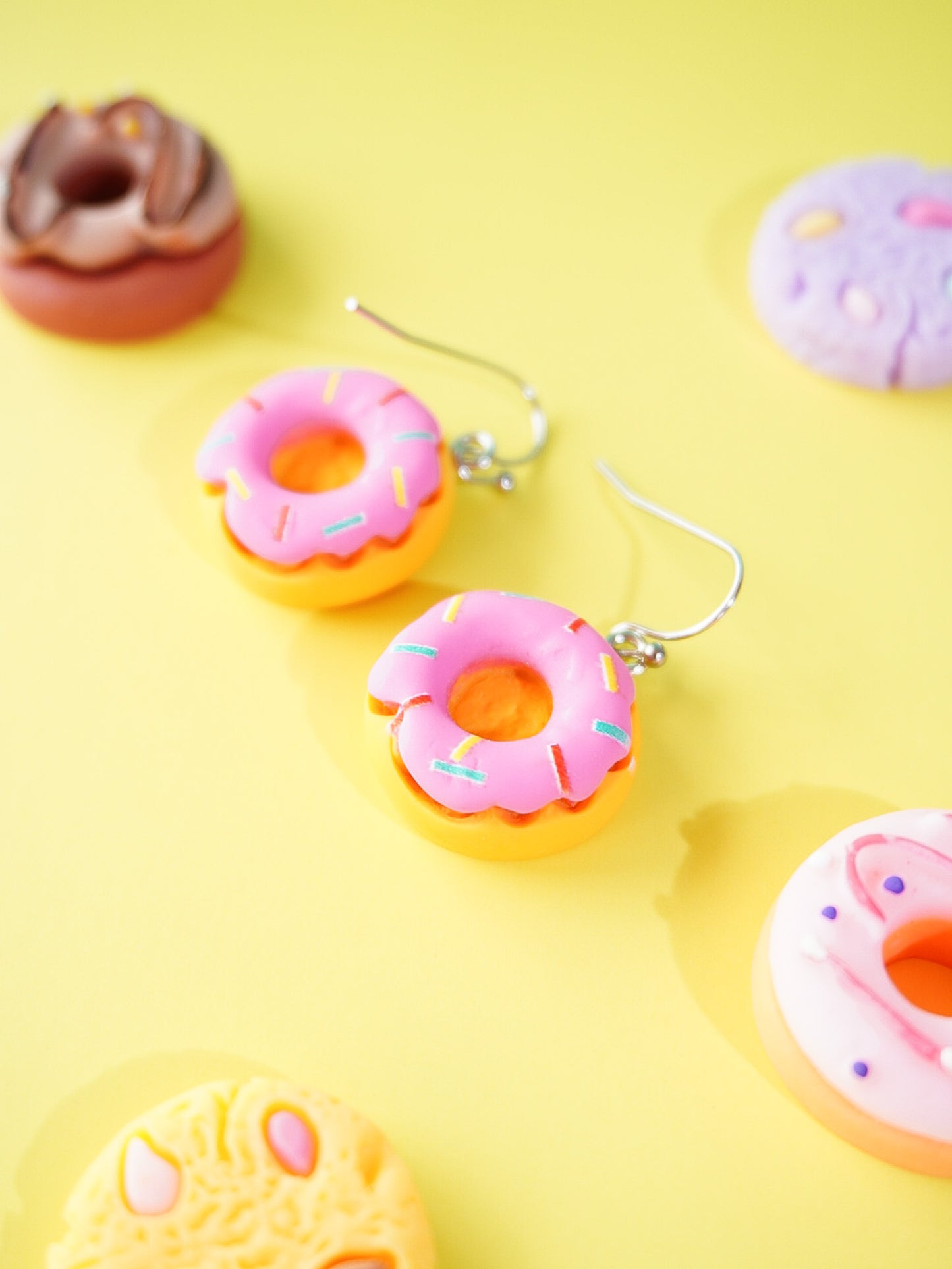 Doughnut Hook Drop Earrings